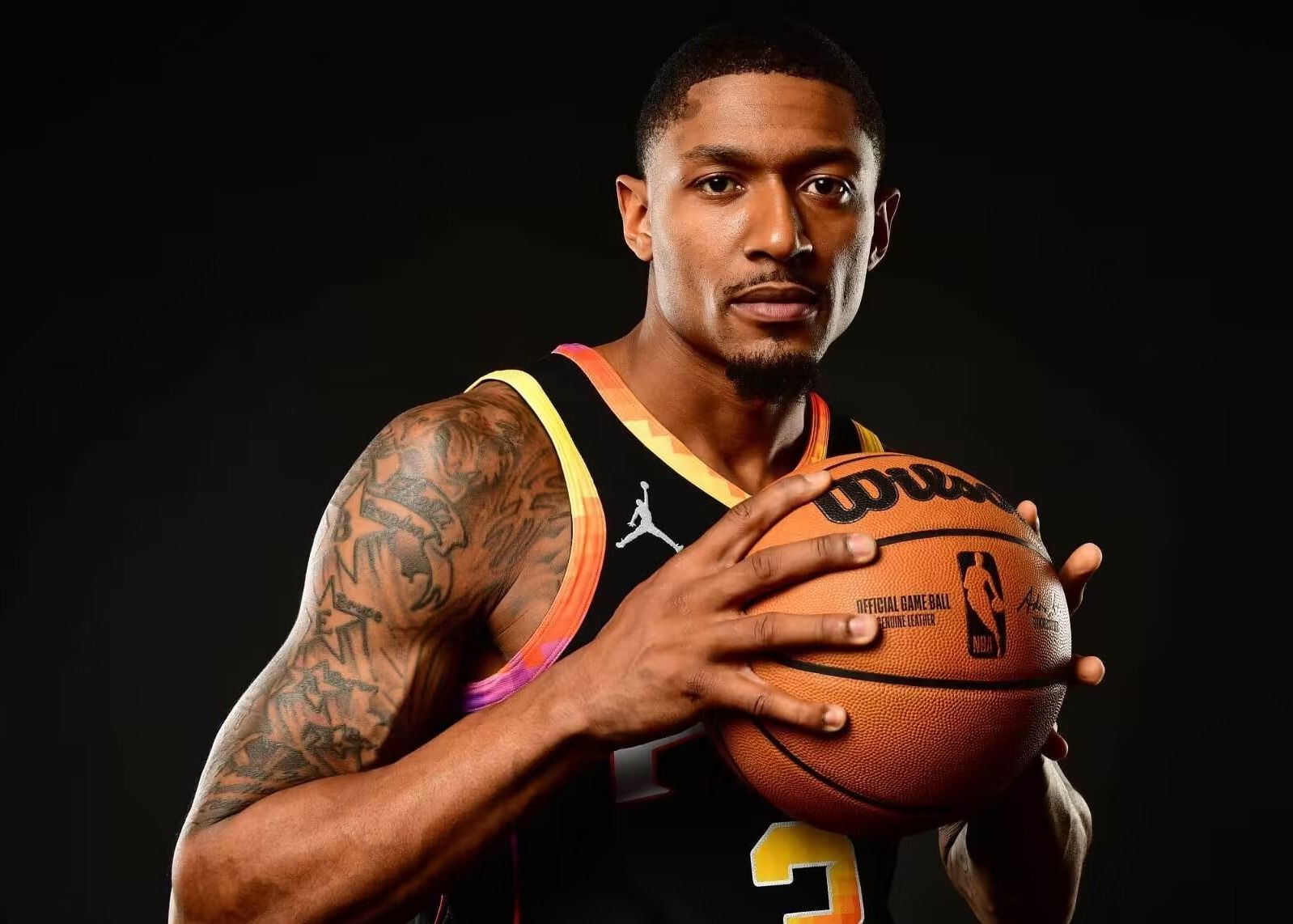 关于步行者大胜老鹰,比尔发挥神勇的信息 关于步行者大胜老鹰,比尔发挥神勇的信息