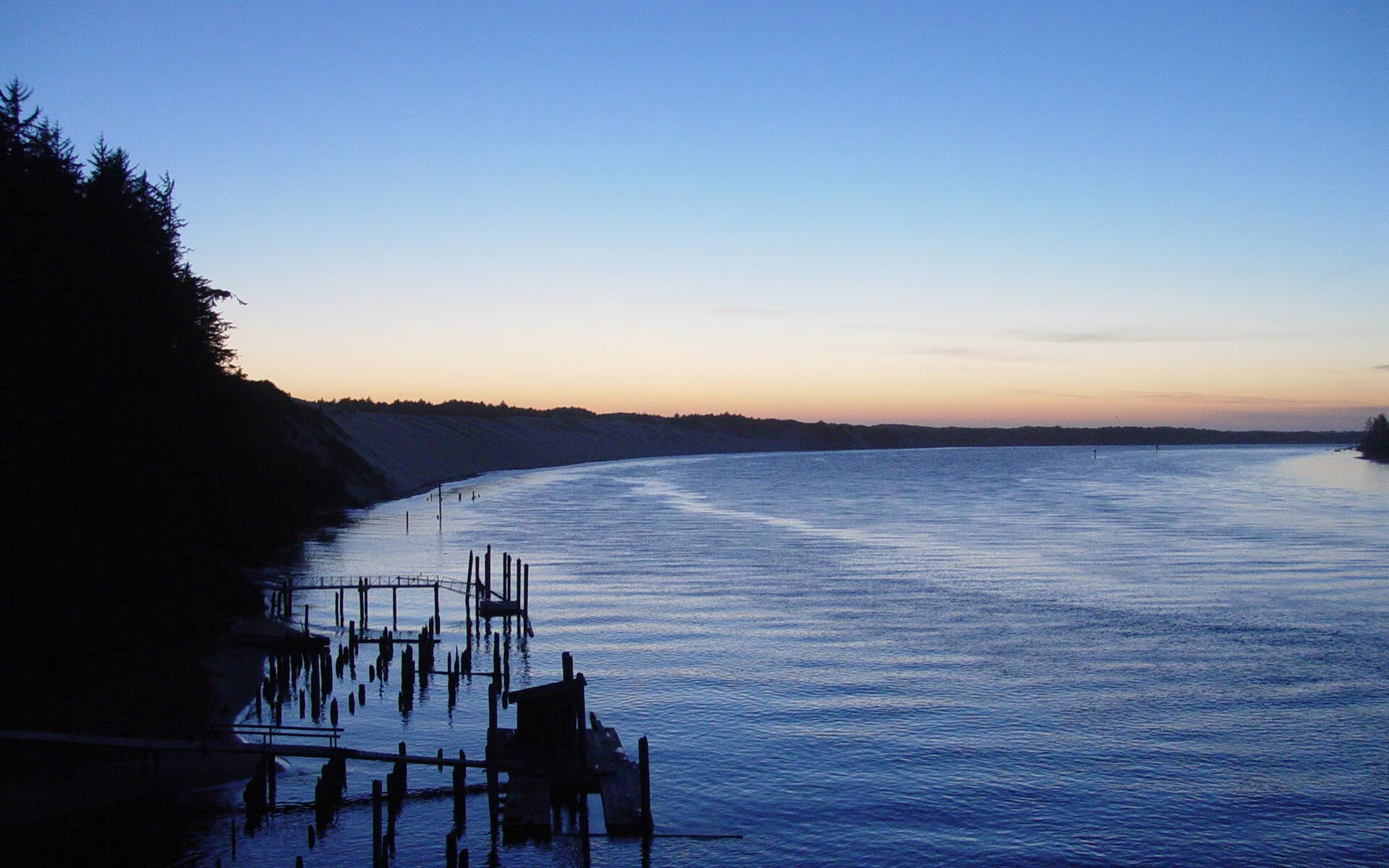黄金时代最后的交响，C罗绝唱破敌阵，梅西妙笔定乾坤