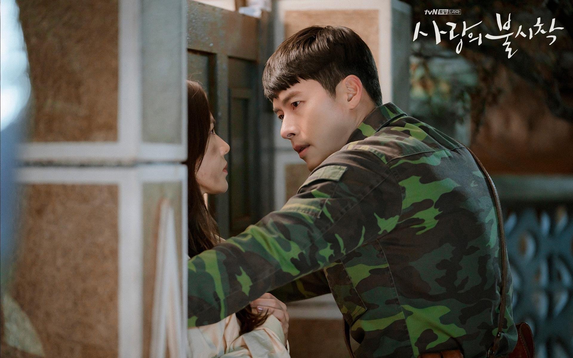 左手解开蓝网，右手系紧战靴，世界排名之夜的灵魂契约